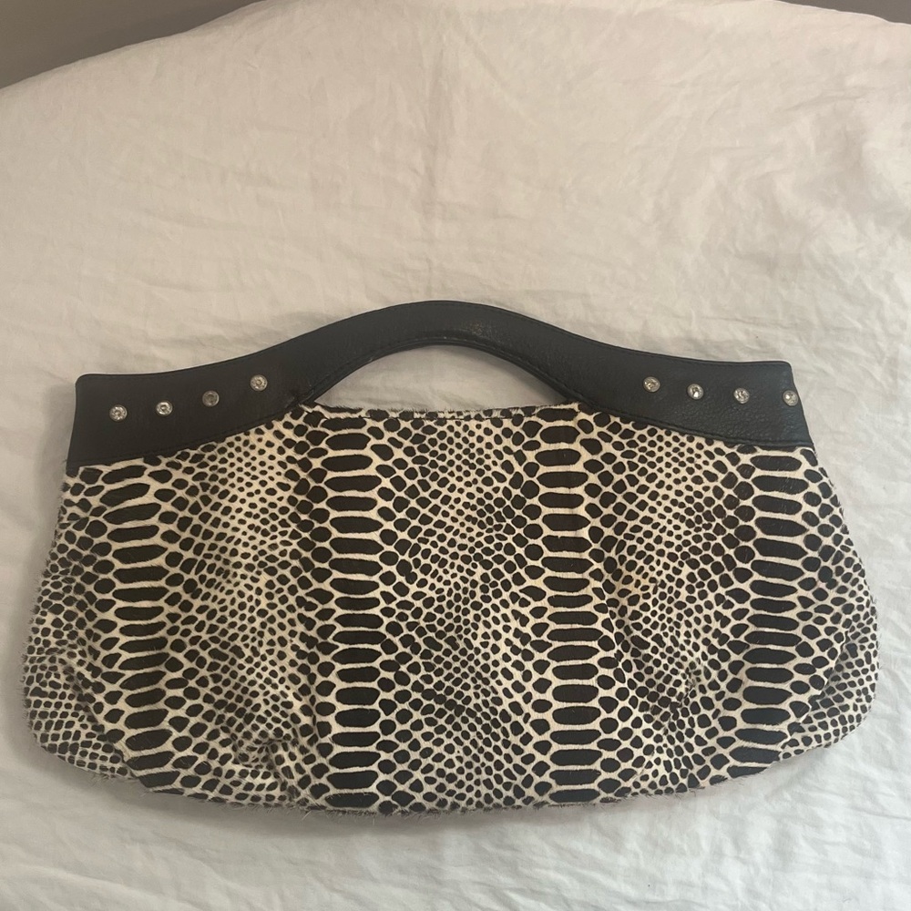 DX TOUCH Snake Skin Print Clutch
